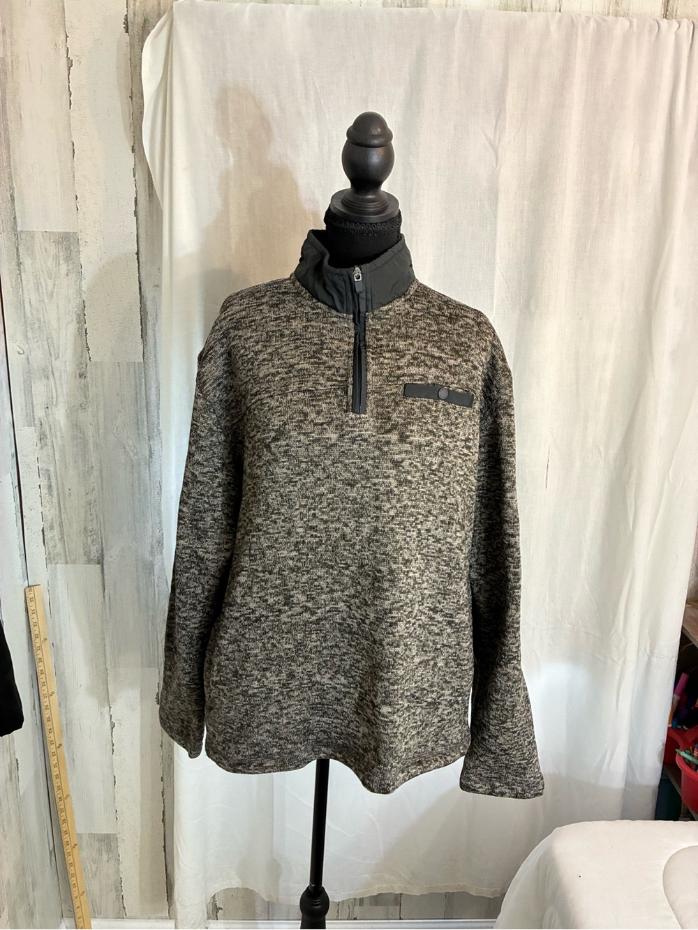 Eddie Bauer Men's Heathered Gray Quarter-Zip Pullover Sz L